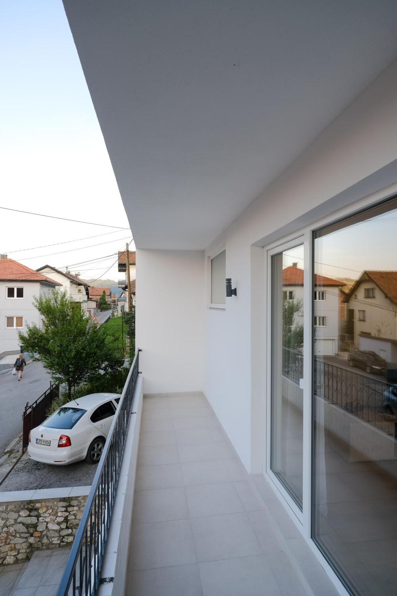 Unique Apartments Visoko Luaran gambar